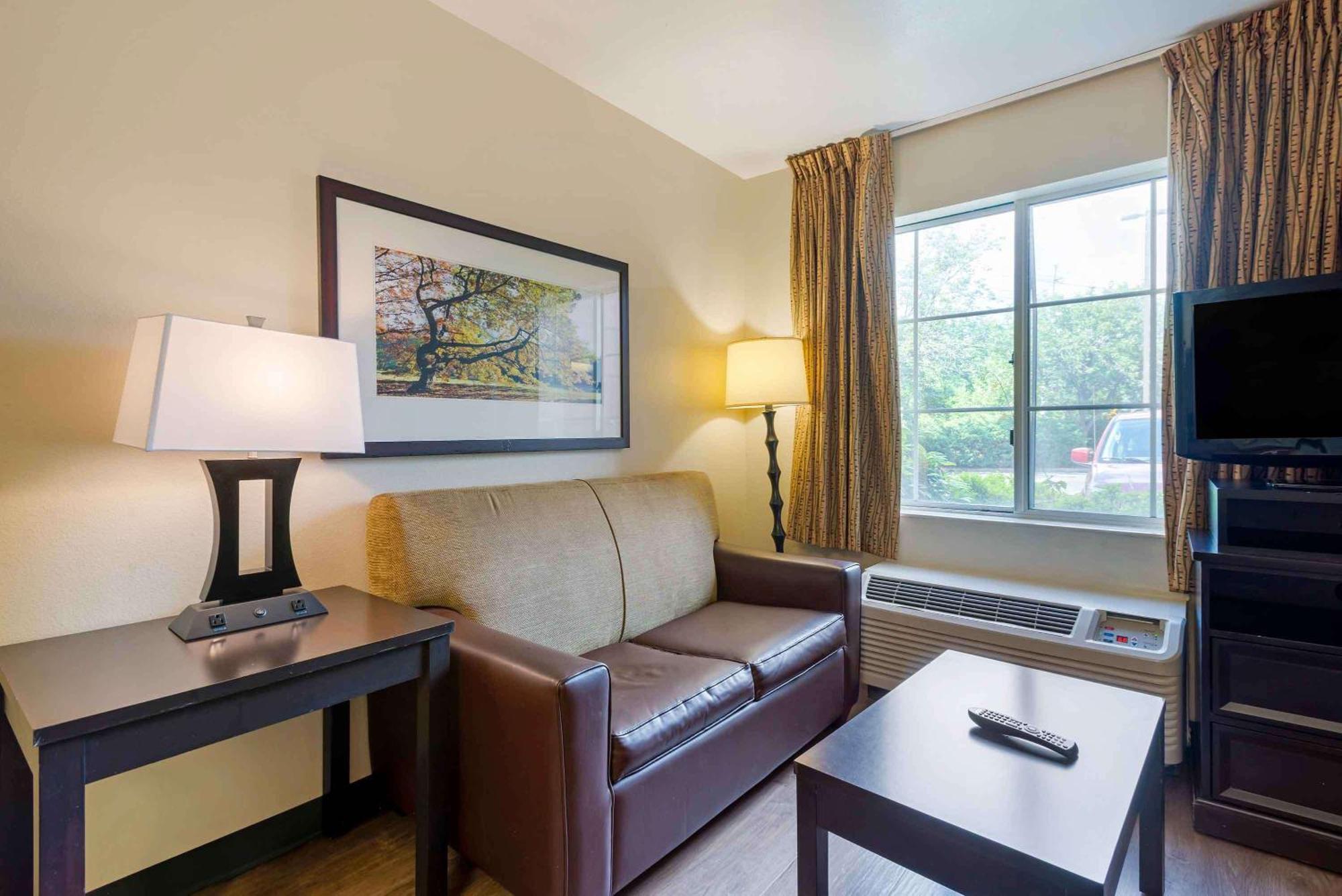 Extended Stay America Suites - Piscataway - Rutgers University Randolphville Екстериор снимка